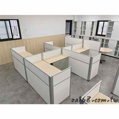 <table border=0 width=300><tr><td width=70><b>ӫ~W</b>G</td><td>s2.5cmCUtH102u@</td></tr><tr><td width=70><b>ӫ~O</b>G</td><td>줽OAj</td></tr><td width=70><b>ӫ~s</b>G</td><td>CU2-L13</td></tr><tr><td><b>s</b>G</td><td>13</td></tr><tr><td><b>ӫ~²</b>G</td><td>KOŶW]p</td></tr></table>